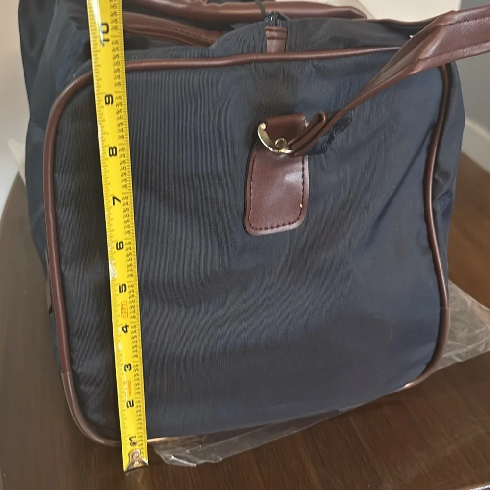 Pierre Cardin 🆕 NWT Weekend Overnight Duffle Bag, Blue and Brown, Stylish!